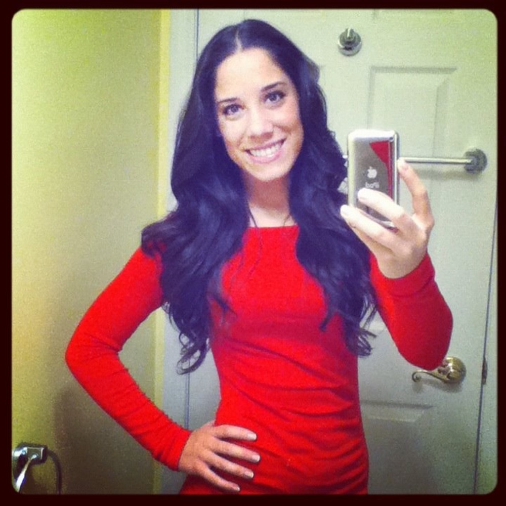 Long sleeved red dress